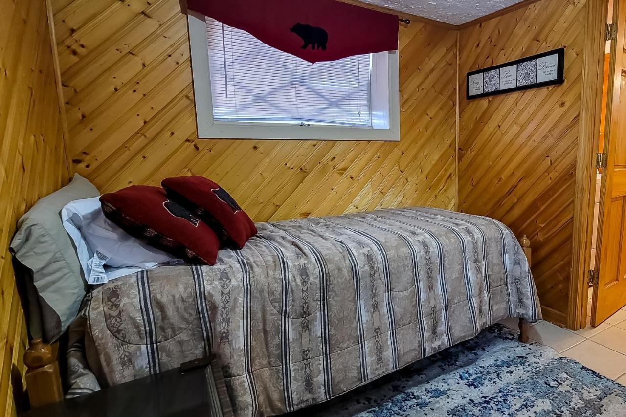 Вилла Mountain Brook Гатлинбург Экстерьер фото