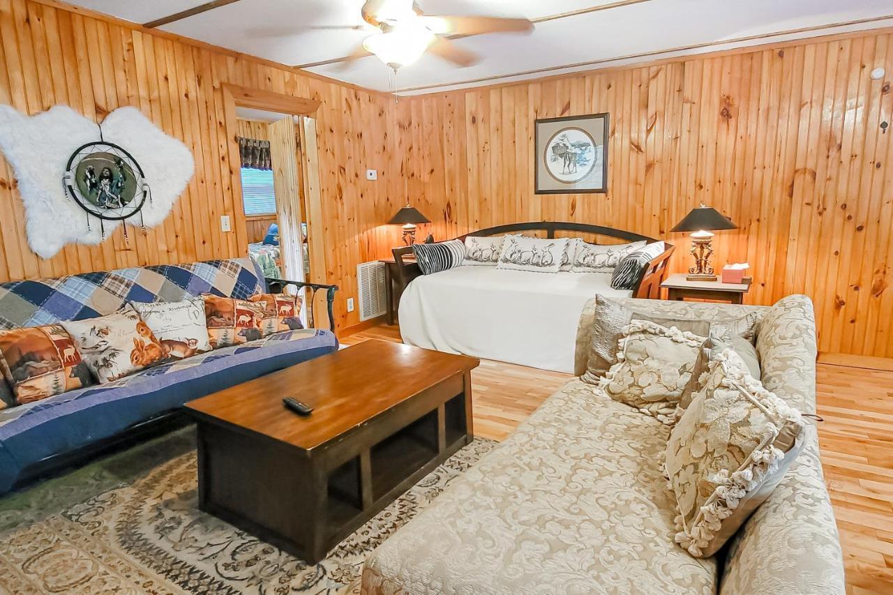 Вилла Mountain Brook Гатлинбург Экстерьер фото